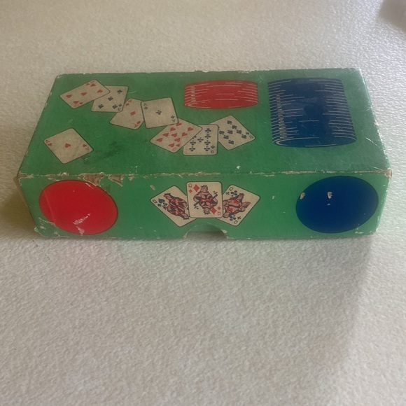 Vintage set of 100 red white & blue composite/clay poker chips in original box - Picture 3 of 8